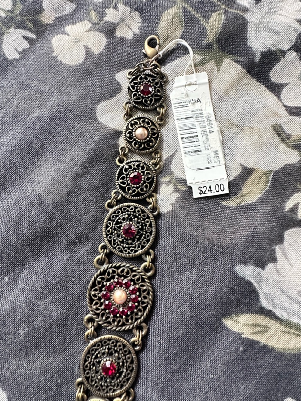 Vintage NWT: 1928 Filigree Link Bracelet w/ Red and Gold Stones - Gorgeous! ππβ€οΈ